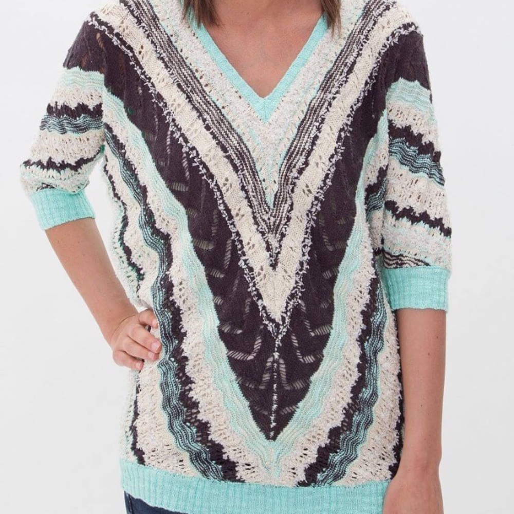 BKE woven sweater